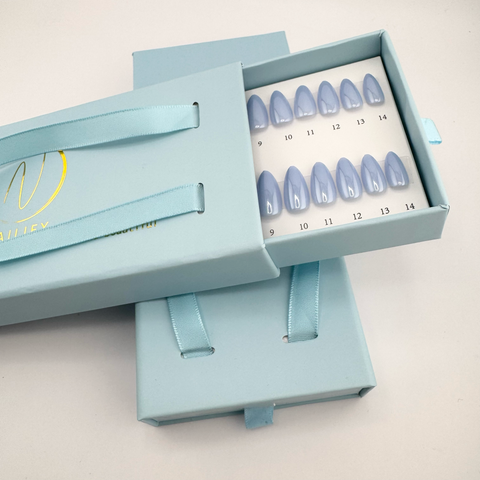 Blue Frequency Chrome (blå, short almond)