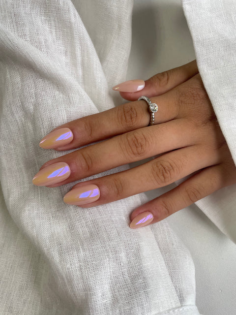 Mango Voltage Chrome (orange, short almond)