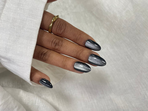 Shadow Cat Eye (svart/grå short almond)